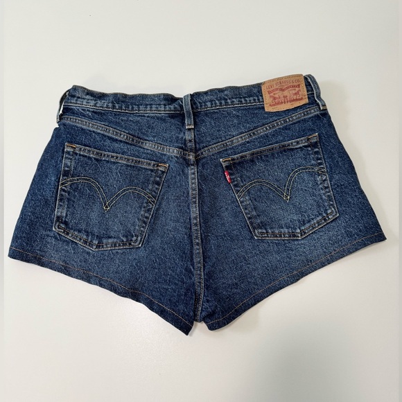 Levi's 501 Denim Shorts Size 32 - Picture 3 of 13
